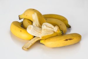 1er geste anti brûlure d'estomac : manger des bananes